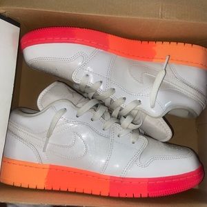 Jordan 1 lows “sunrise”